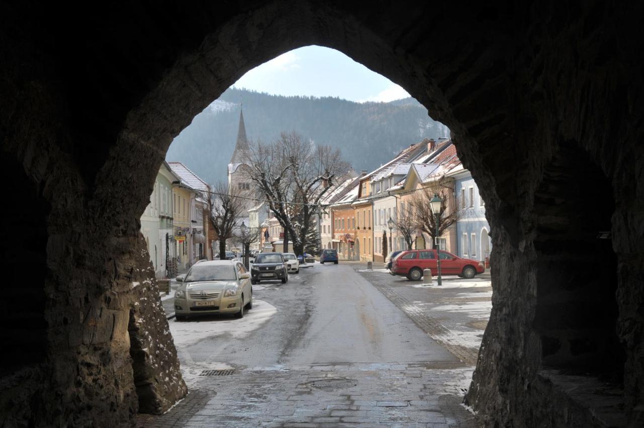 Pension Geissler-Reicher Oberwoelz Stadt Esterno foto